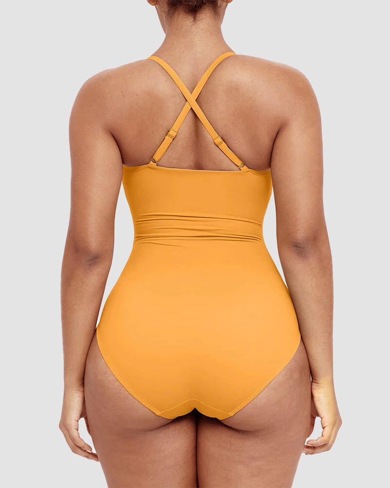Icone™ ShapingSwimsuit: Elegant Krydsede Stropper Bagpå Figurformende Badedragt