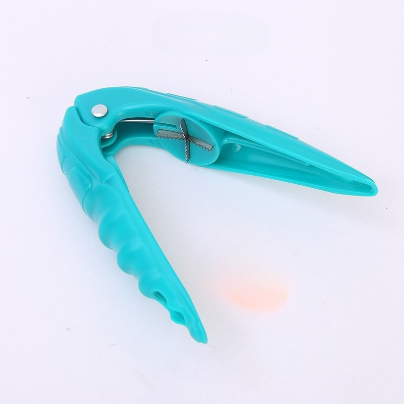 Globetrek° NutCracker 1+1 GRATIS: Let At Bruge Høj Kvalitet Ergonomisk Nøddekraker