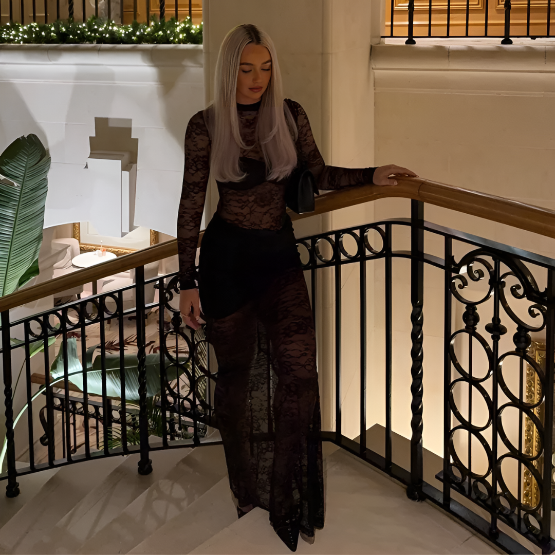 Icone™ LaceDress: Sexet Pasform Behagelig Rund Hals Blonderkjole
