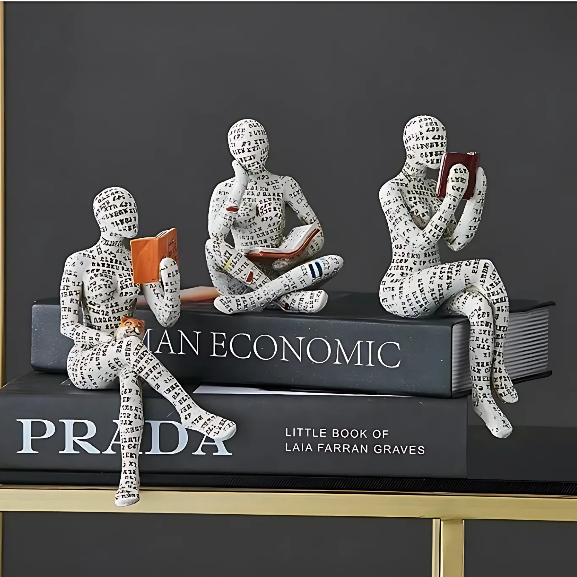 ReaderDecor 1+1 GRATIS: Læsning Figur Dekor Til Skrivebord Og Hyldeudstilling