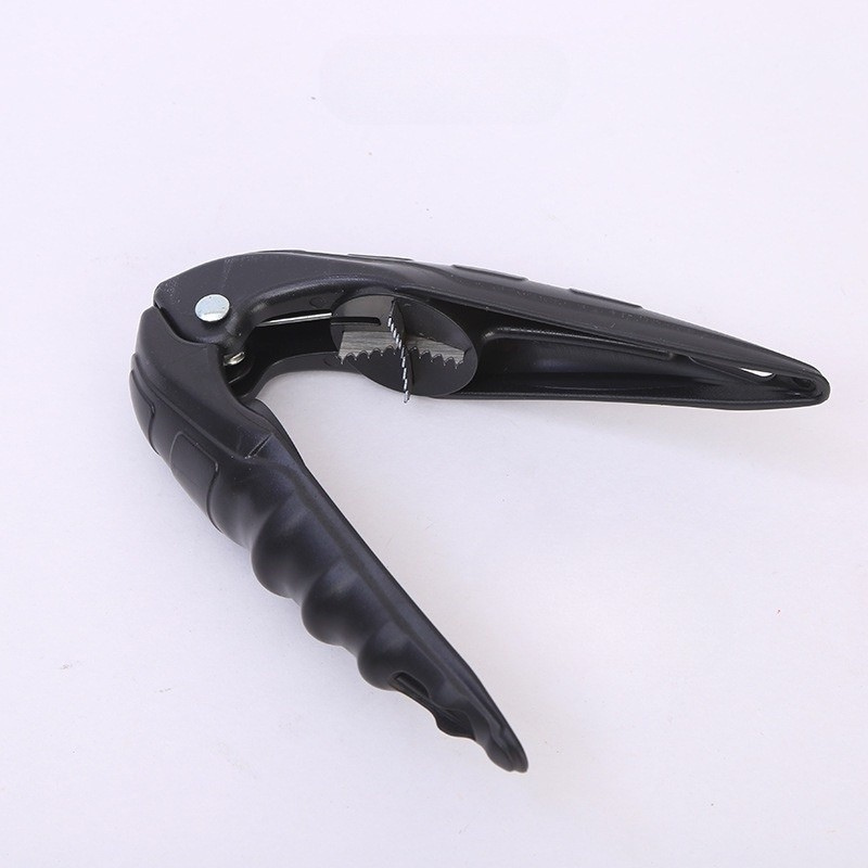 Globetrek° NutCracker 1+1 GRATIS: Let At Bruge Høj Kvalitet Ergonomisk Nøddekraker