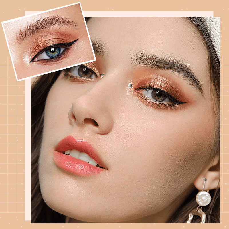 GlitterEyeshadow 1+1 GRATIS: Skinnende Glitternuance Øjenskyggepalet