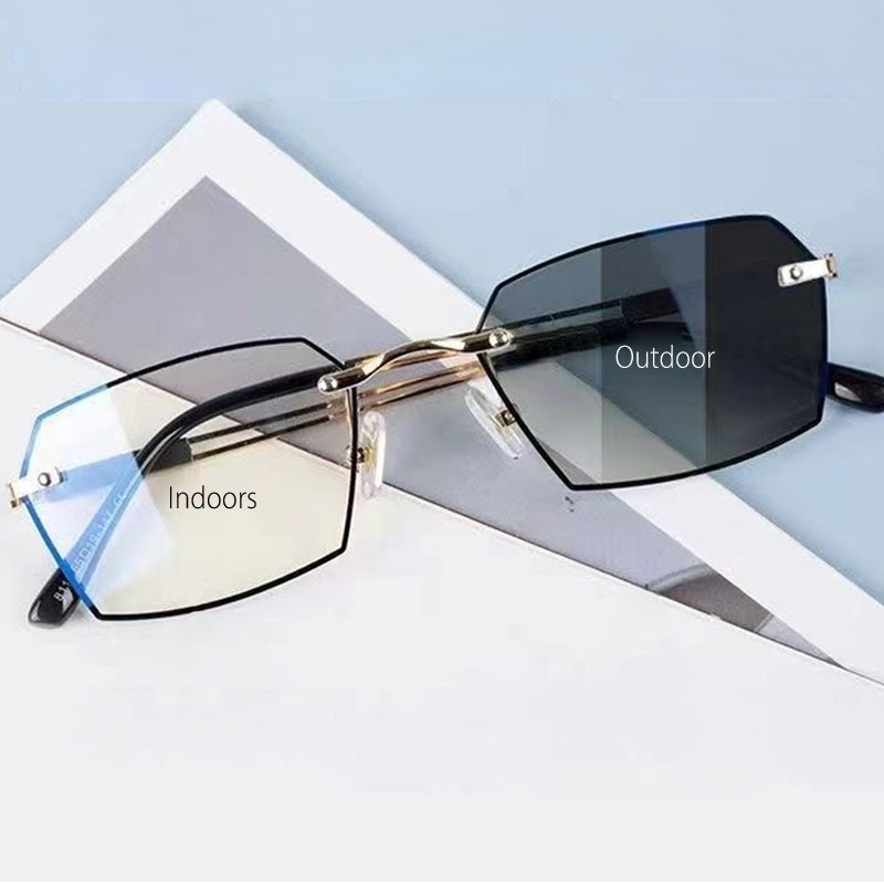 TintGlasses 1+1 GRATIS: Fotochrom Blålys Blokering Tonede Læsebriller