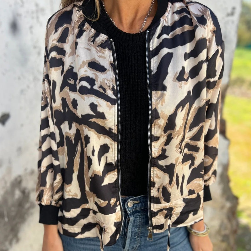 Icone™ ZebraJacket: Elegant Stilfuld Zebramønster Jakke